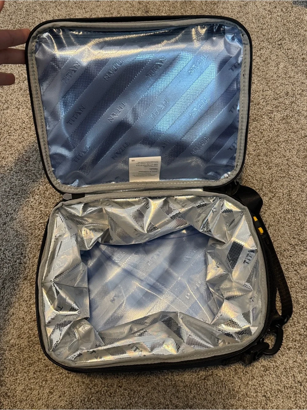 Titan by arctic zone fridge cold lunch box